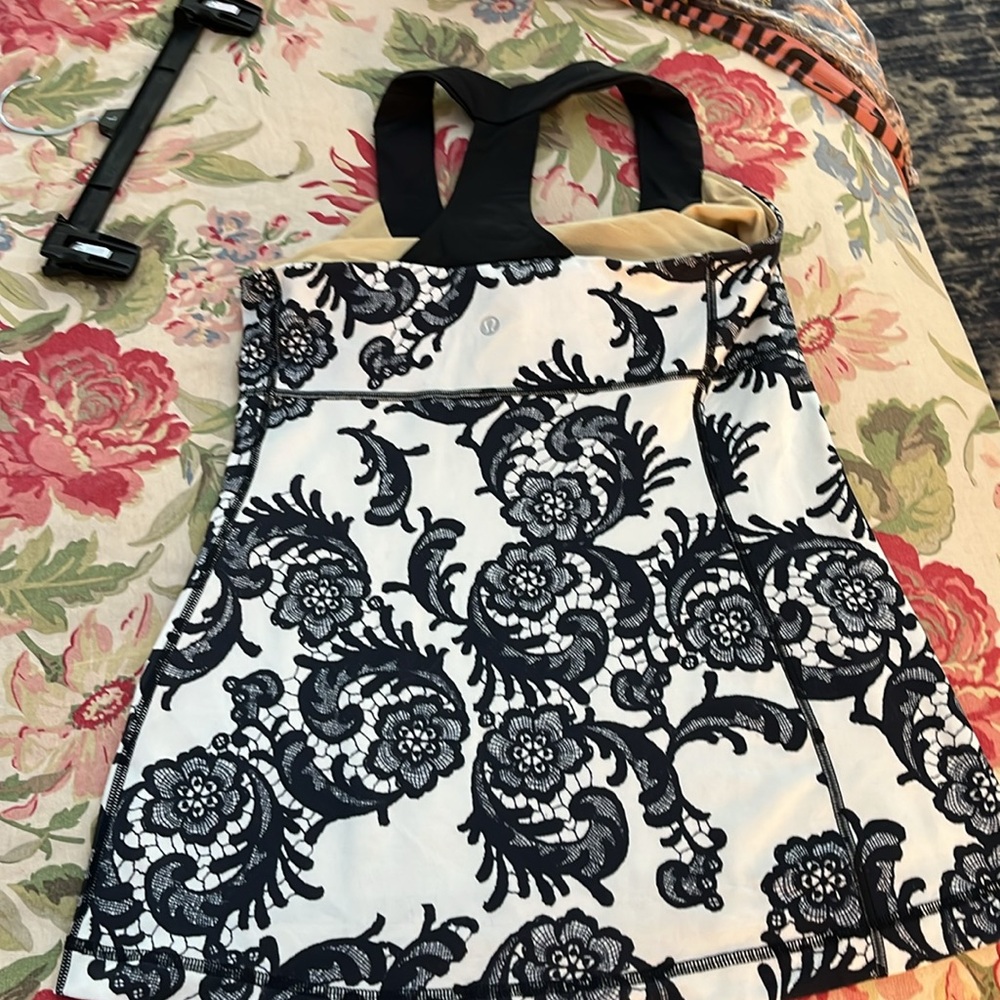Tank top - Picture 3 of 3